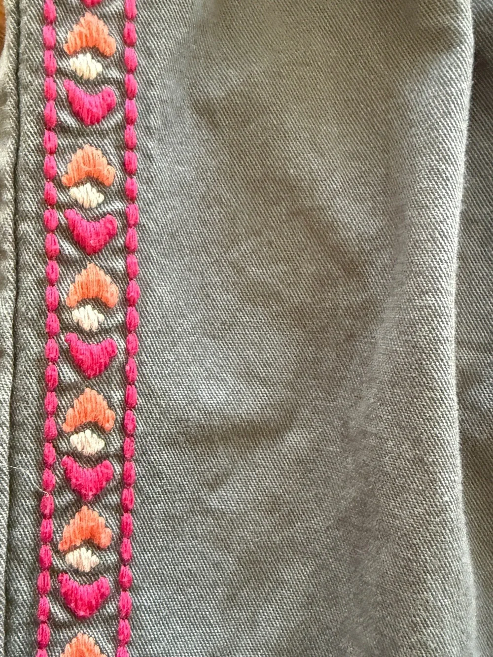 Girls Gymboree Gray Athletic Shorts with Pink Drawcord kids size 10